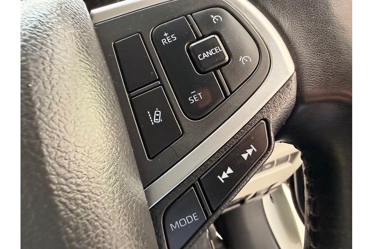 2019 Toyota Hiace GDH320R ELWB High Roof