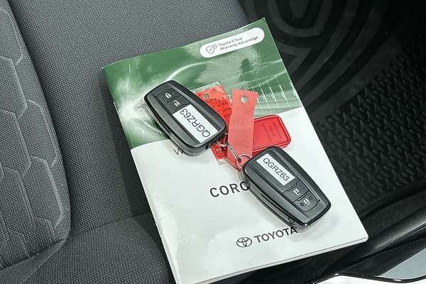 2021 Toyota Corolla Ascent Sport Hybrid ZWE211R thumb-21