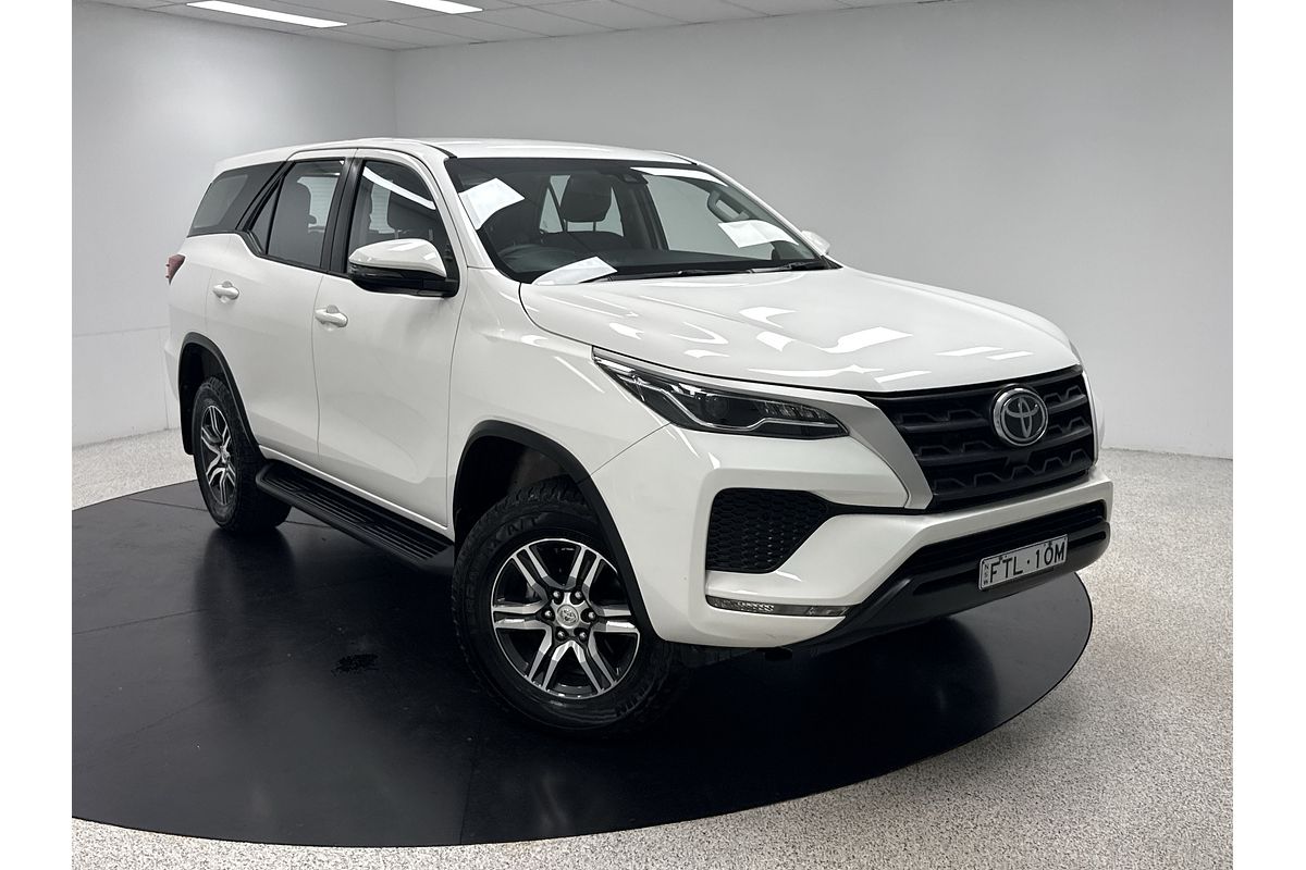 2022 Toyota Fortuner GX GUN156R