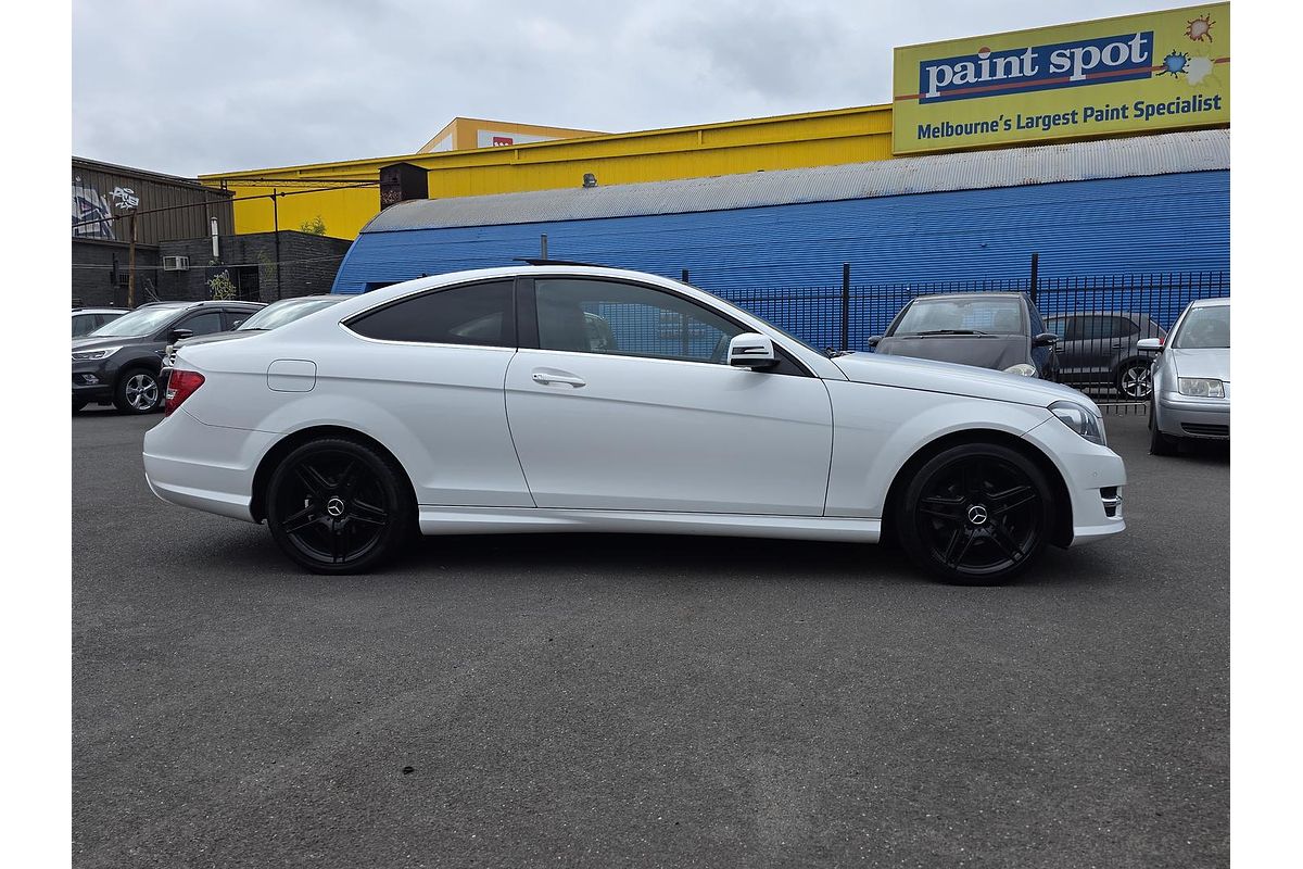 2014 Mercedes-Benz C-Class C180 C204