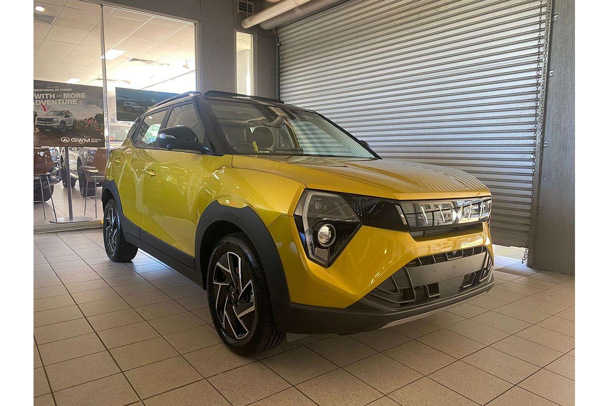 2025 Mahindra XUV3X0