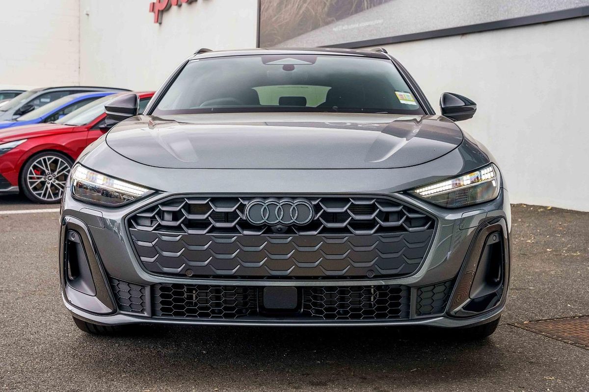 2025 Audi A5 e-hybrid S-Line B10