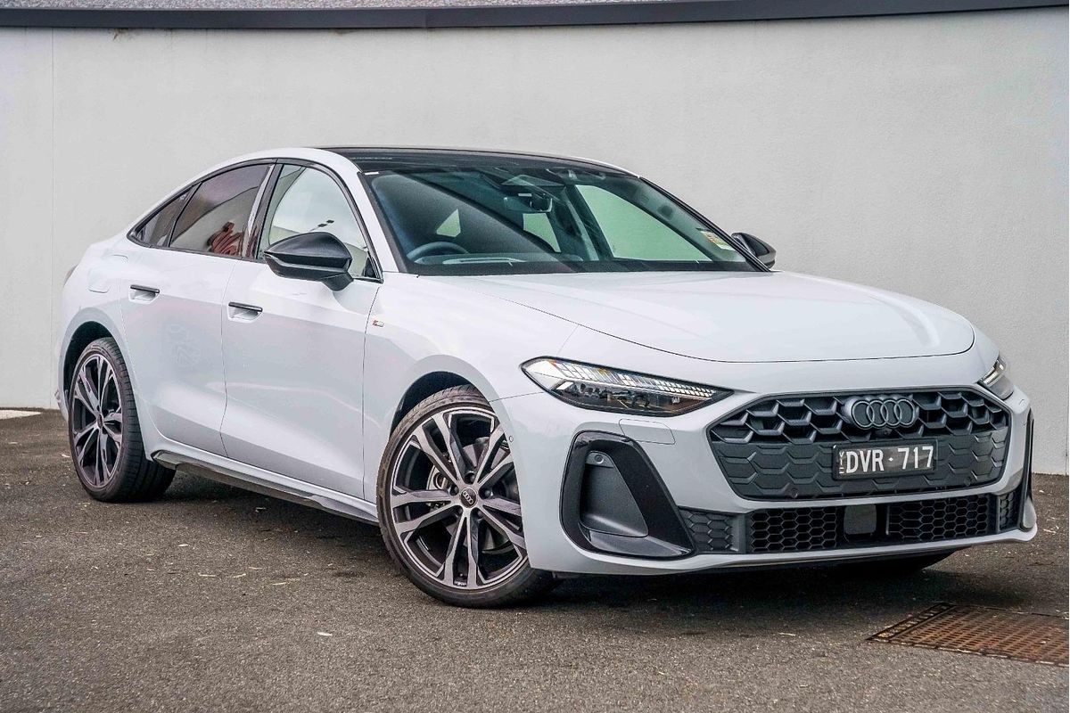 2025 Audi A5 TFSI 150kW S line B10