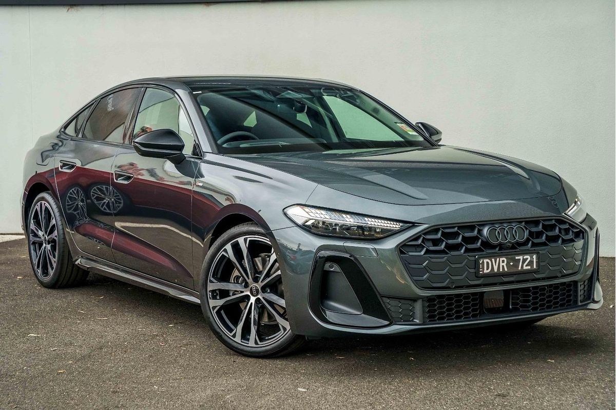 2025 Audi A5 TFSI 150kW S line B10