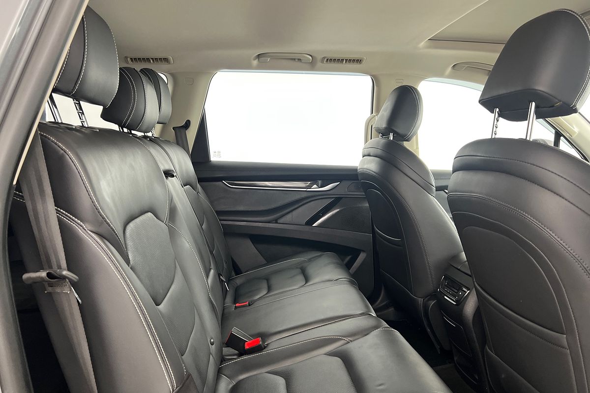 2022 LDV D90 Executive SV9A