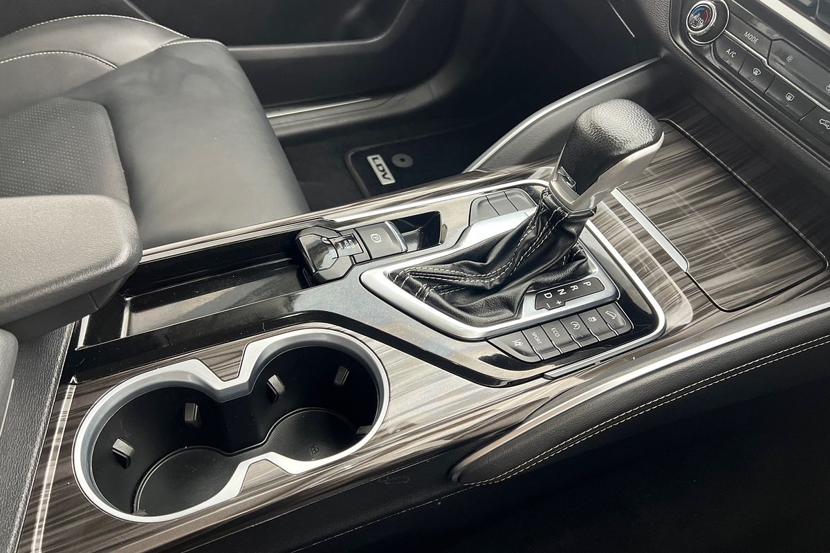 2022 LDV D90 Executive SV9A