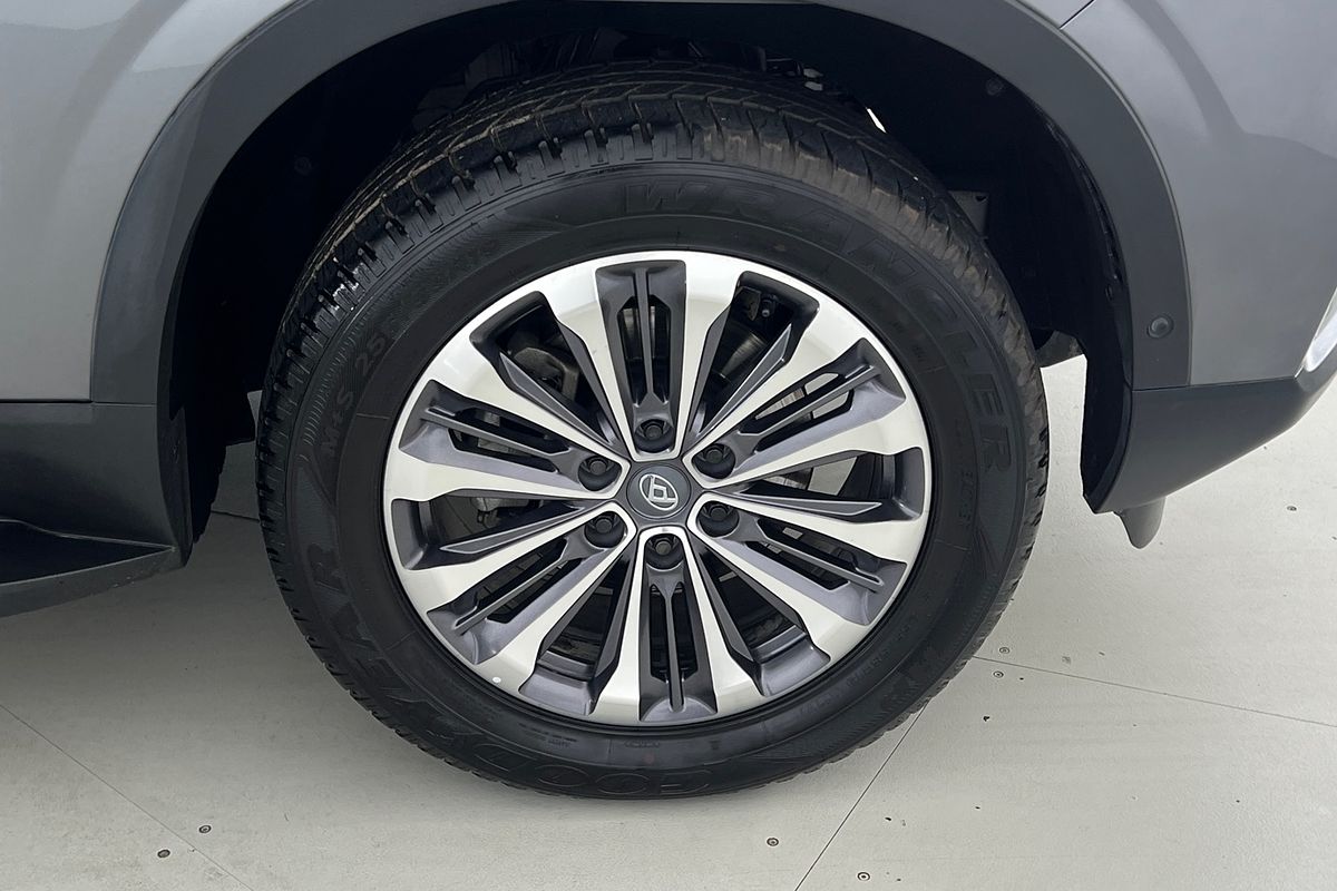 2022 LDV D90 Executive SV9A