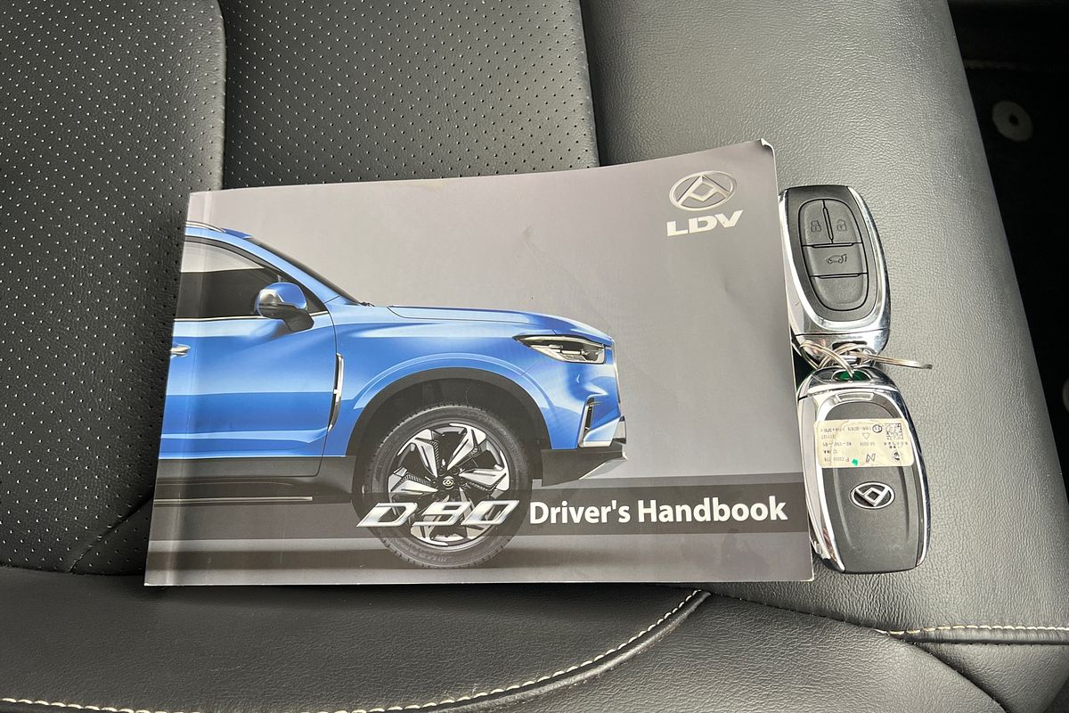 2022 LDV D90 Executive SV9A