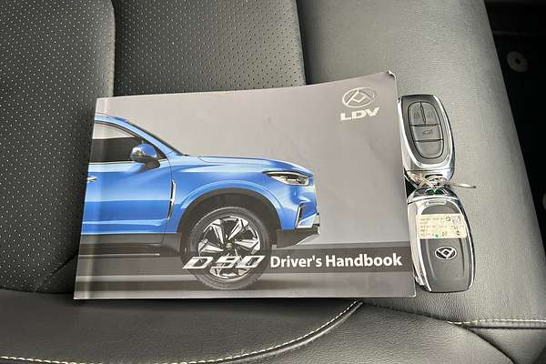 2022 LDV D90 Executive SV9A thumb-19