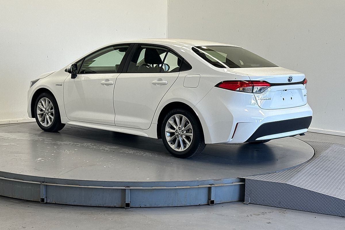 2022 Toyota Corolla Ascent Sport Hybrid ZWE211R