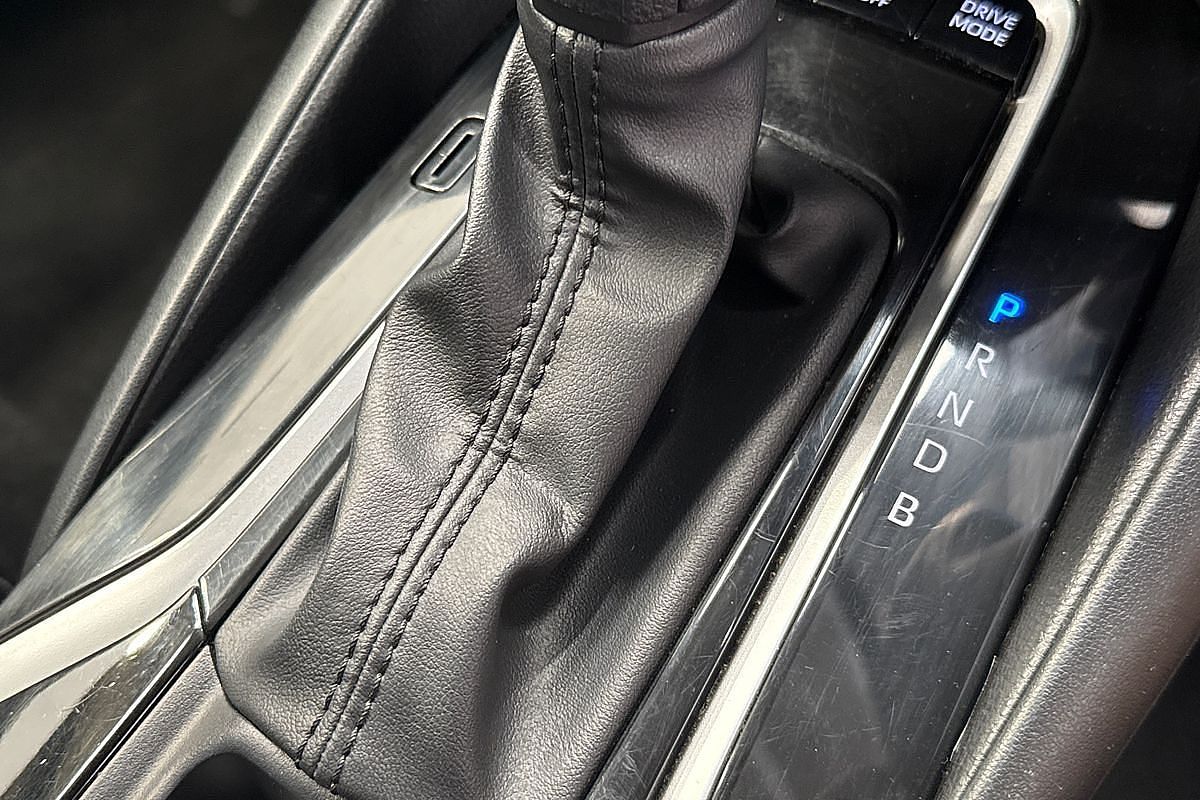 2022 Toyota Corolla Ascent Sport Hybrid ZWE211R