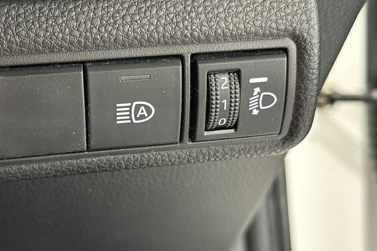 2022 Toyota Corolla Ascent Sport Hybrid ZWE211R