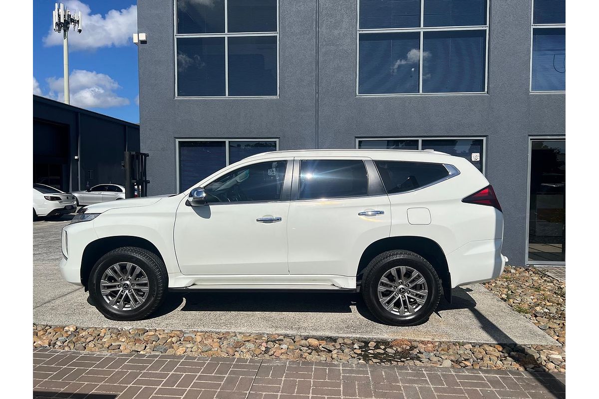 2021 Mitsubishi Pajero Sport GLX QF