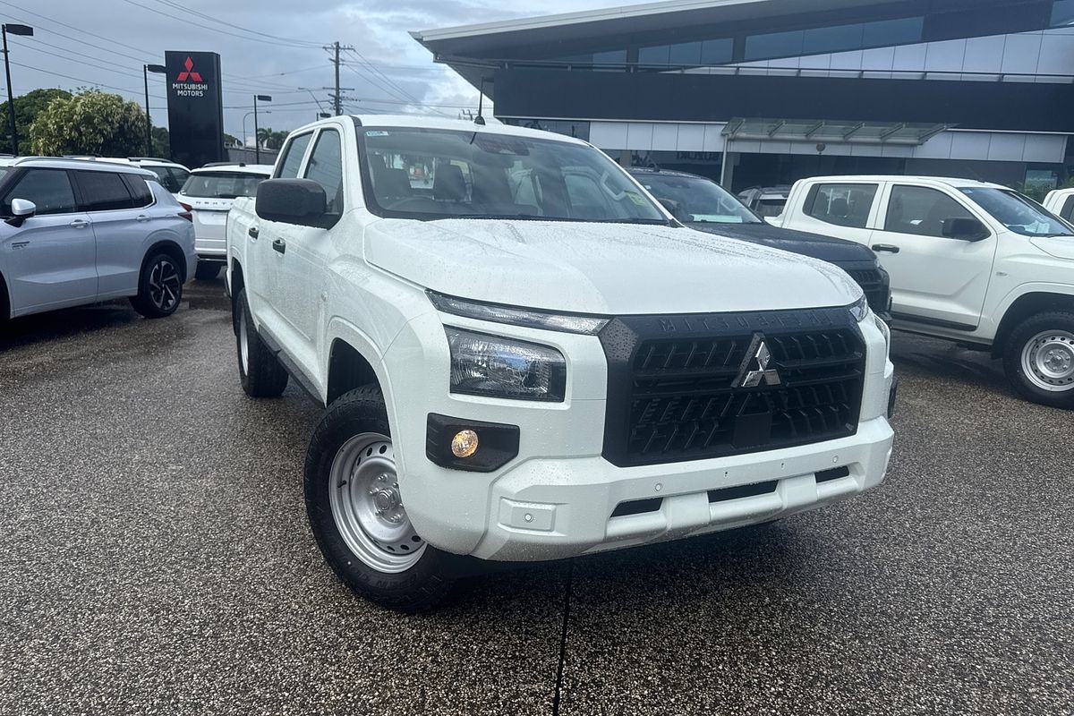 2025 Mitsubishi Triton GLX MV 4X4