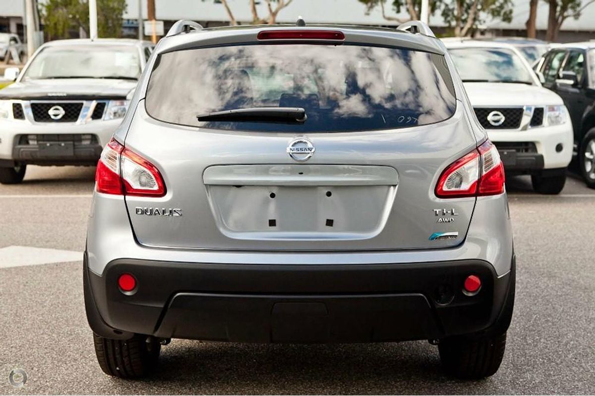 2013 Nissan Dualis Ti-L J10 Series 4