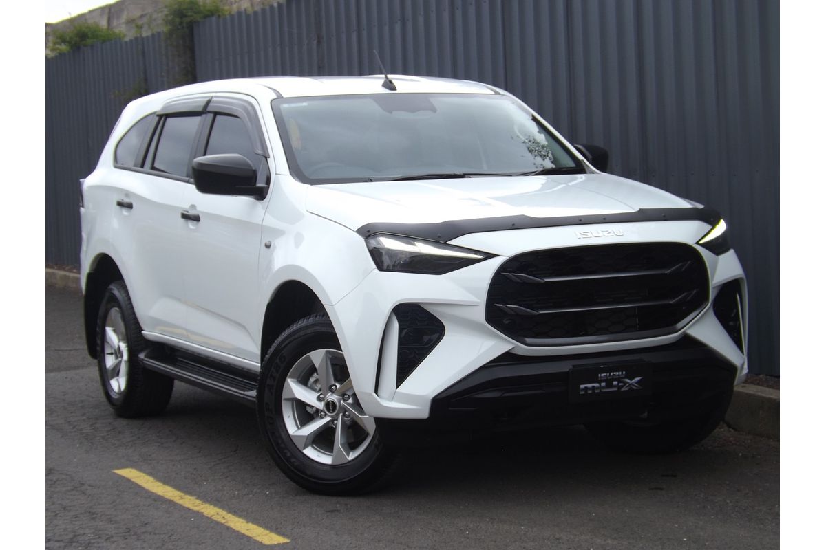 2025 Isuzu MU-X LS-M