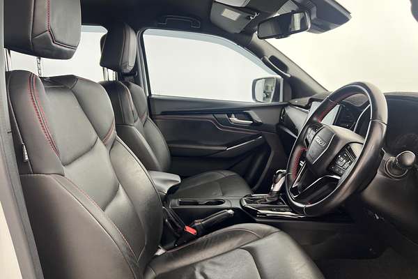 2022 Isuzu D-MAX X-TERRAIN 4X4 thumb-9