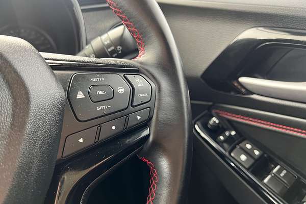 2022 Isuzu D-MAX X-TERRAIN 4X4 thumb-16