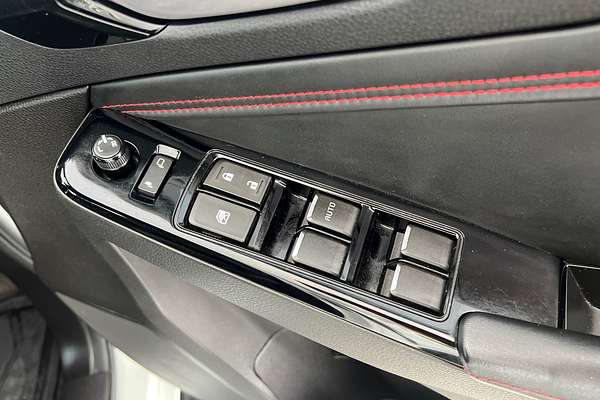 2022 Isuzu D-MAX X-TERRAIN 4X4 thumb-17