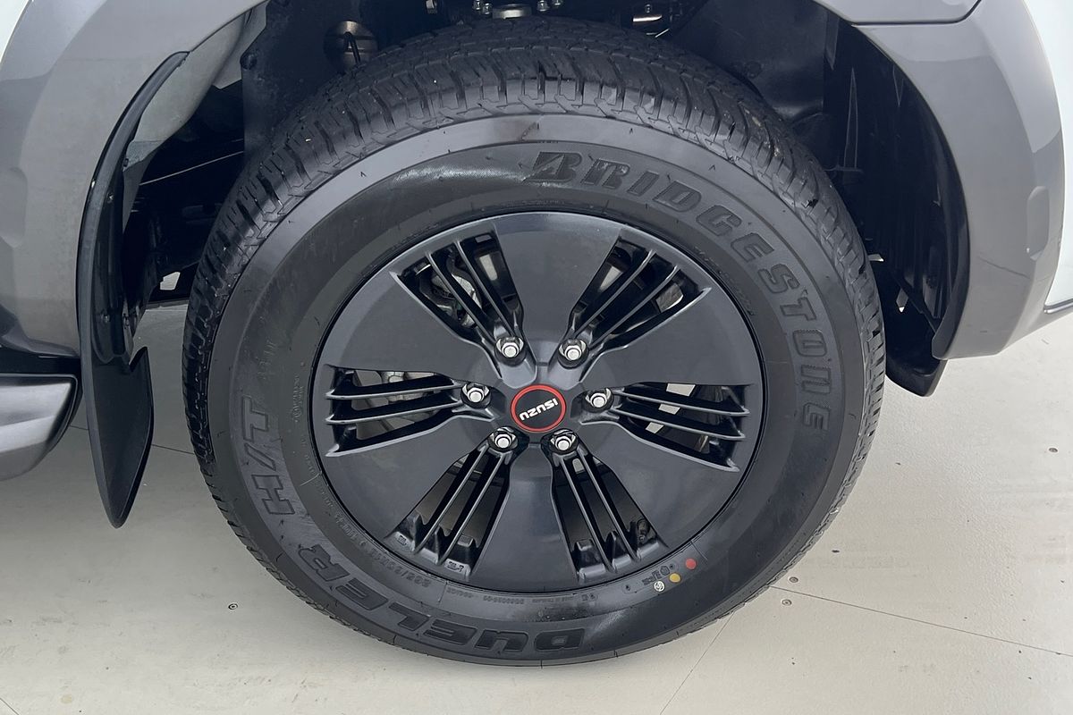 2022 Isuzu D-MAX X-TERRAIN 4X4