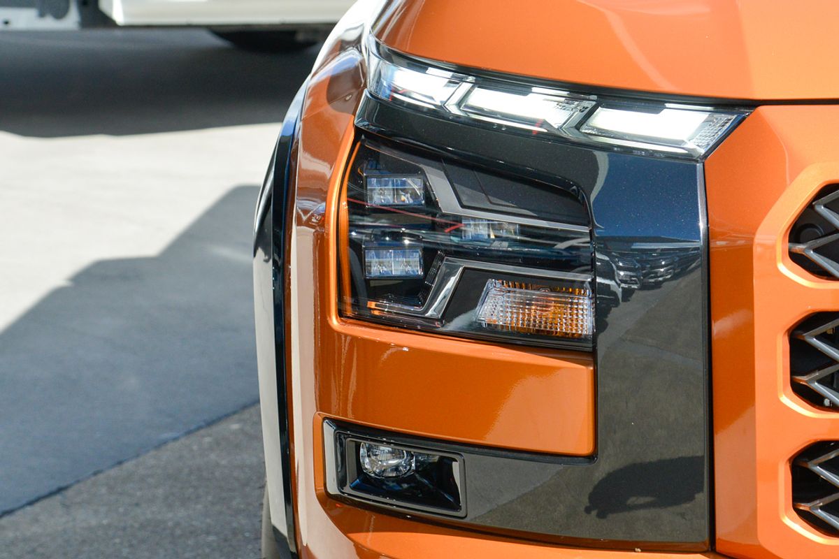 2025 Mitsubishi Triton GSR MV 4X4