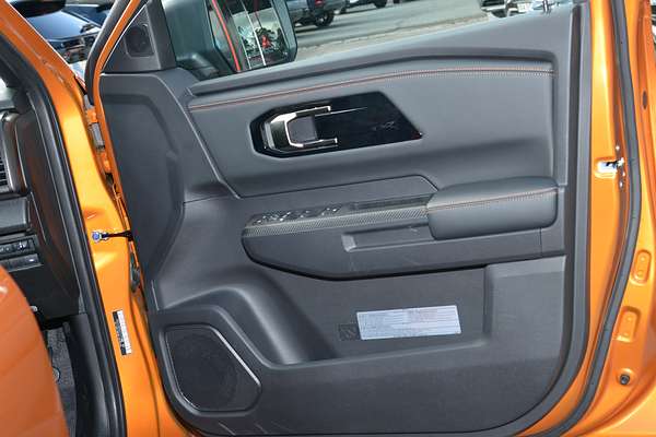 2025 Mitsubishi Triton GSR MV 4X4 thumb-15
