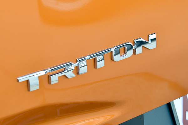 2025 Mitsubishi Triton GSR MV 4X4 thumb-19