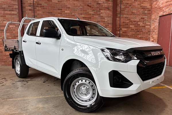 2025 Isuzu D-MAX SX 4X4