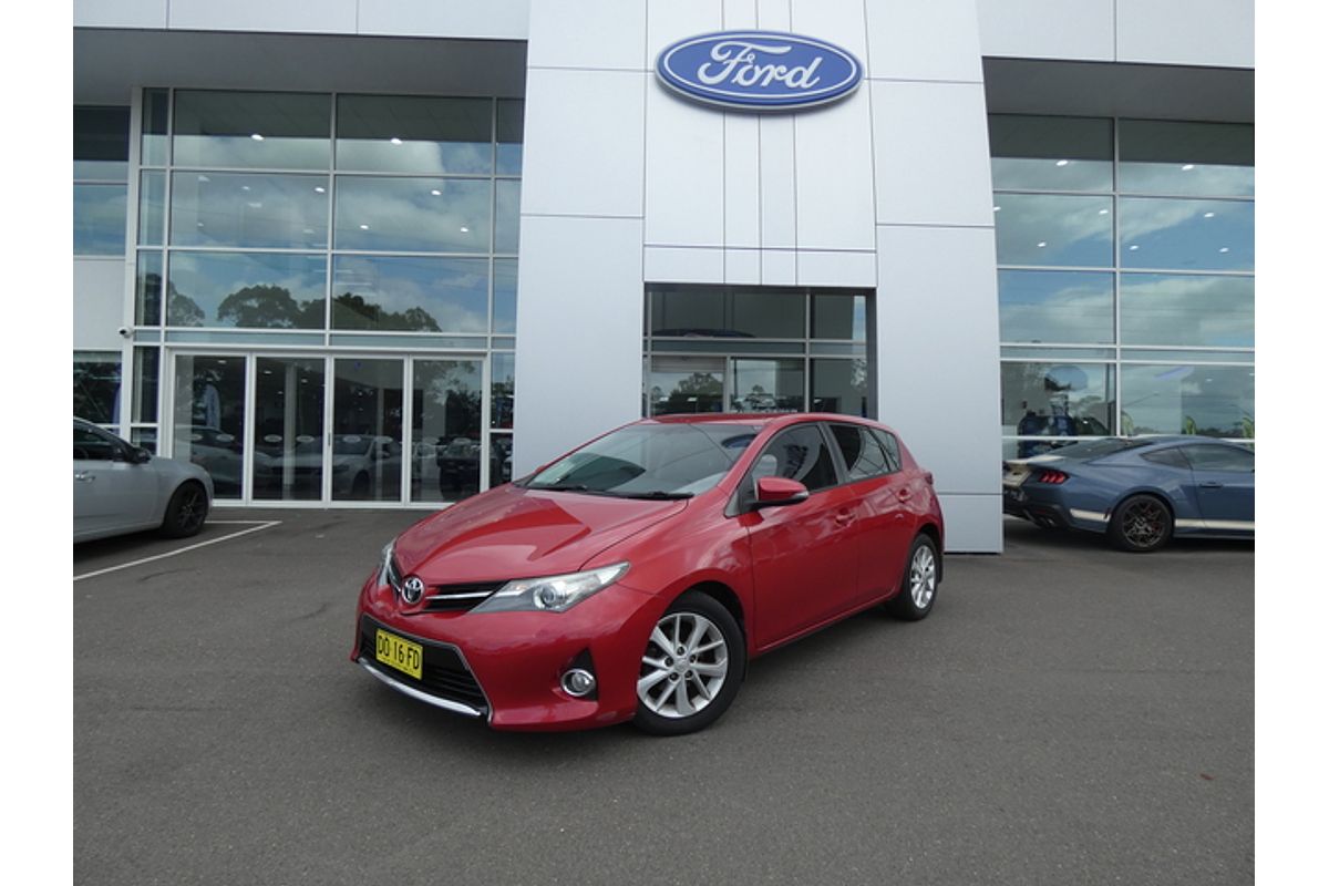2013 Toyota Corolla ASCENT SPORT ZRE182R