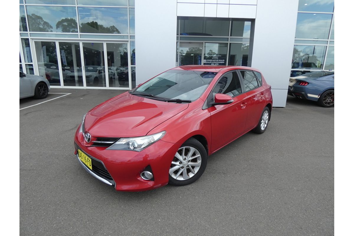 2013 Toyota Corolla ASCENT SPORT ZRE182R