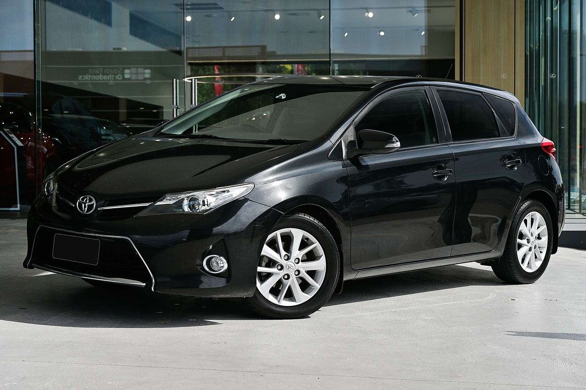 2013 Toyota Corolla Ascent Sport ZRE182R