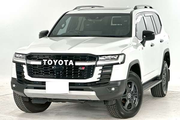 2023 Toyota Landcruiser GR Sport FJA300R