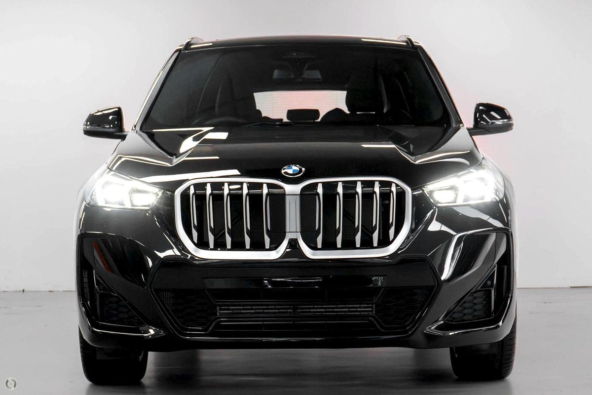 2025 BMW X1 sDrive18i Sport Collection U11