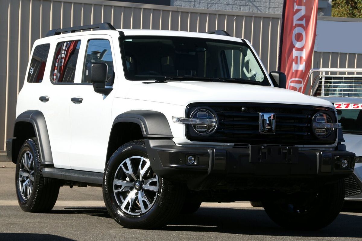 2023 GWM Tank 300 Ultra Hybrid P01