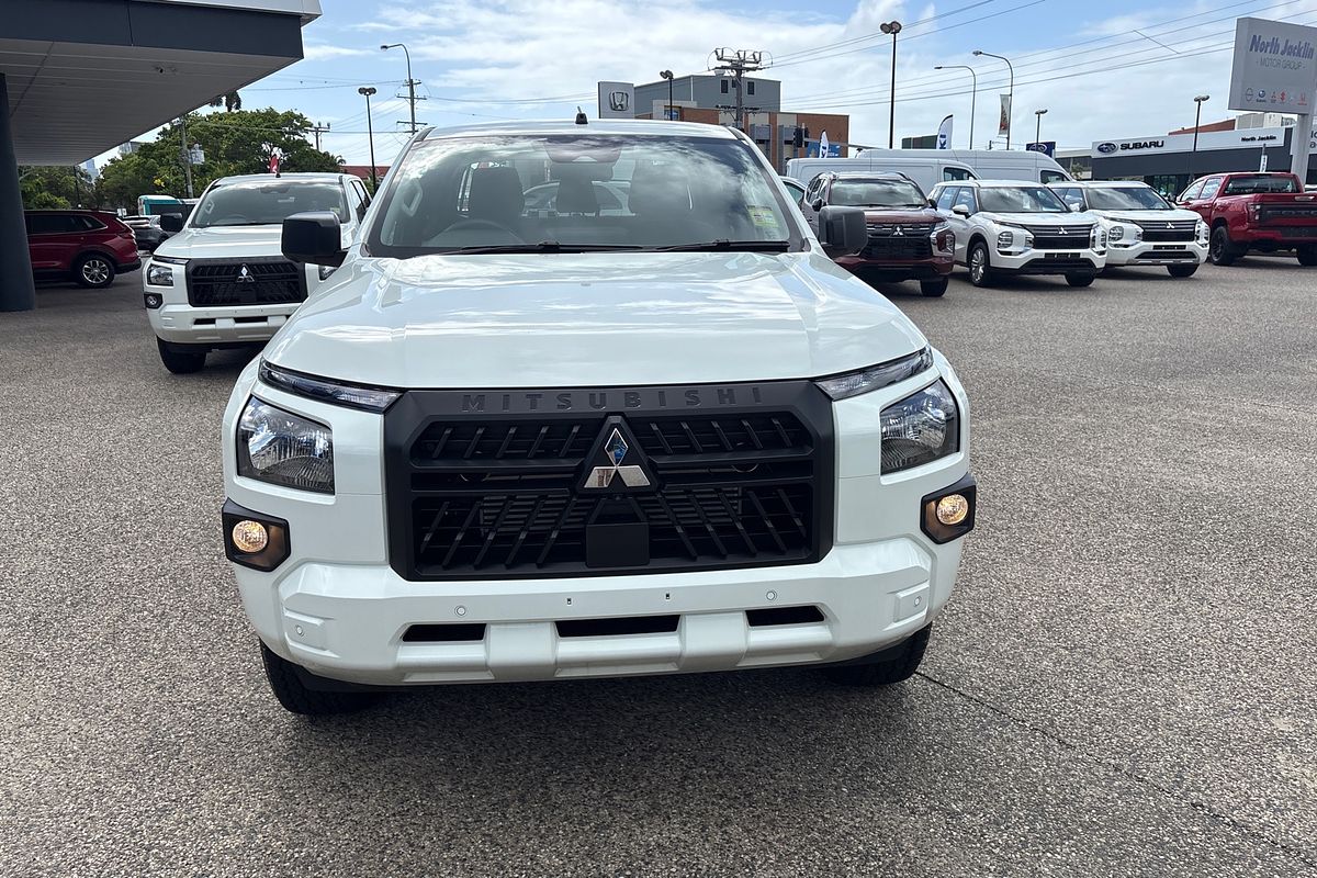 2025 Mitsubishi Triton GLX MV 4X4