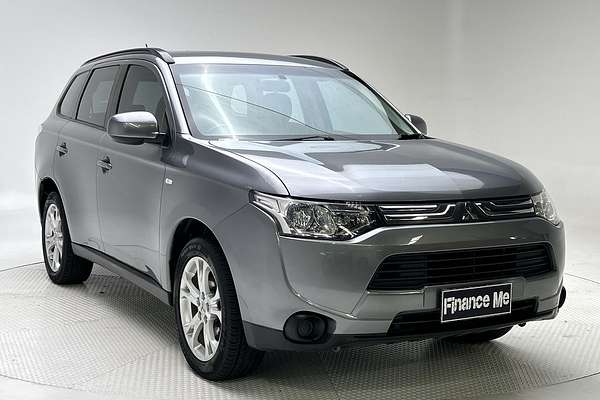 2013 Mitsubishi Outlander ES ZJ thumb-0
