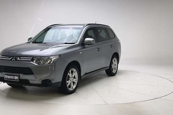 2013 Mitsubishi Outlander ES ZJ thumb-5