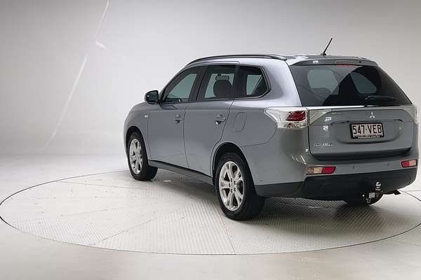 2013 Mitsubishi Outlander ES ZJ thumb-8