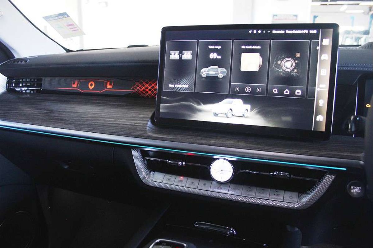 Ute Cannon Alpha Ultra Diesel 4x4