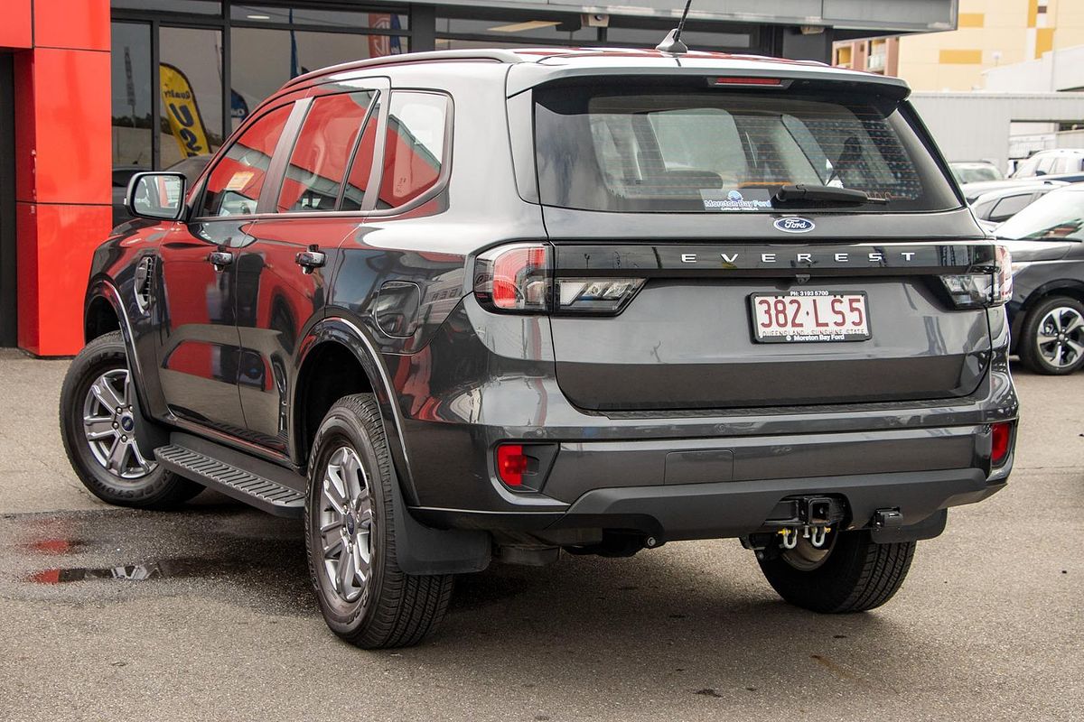 2024 Ford Everest Ambiente 2.0L