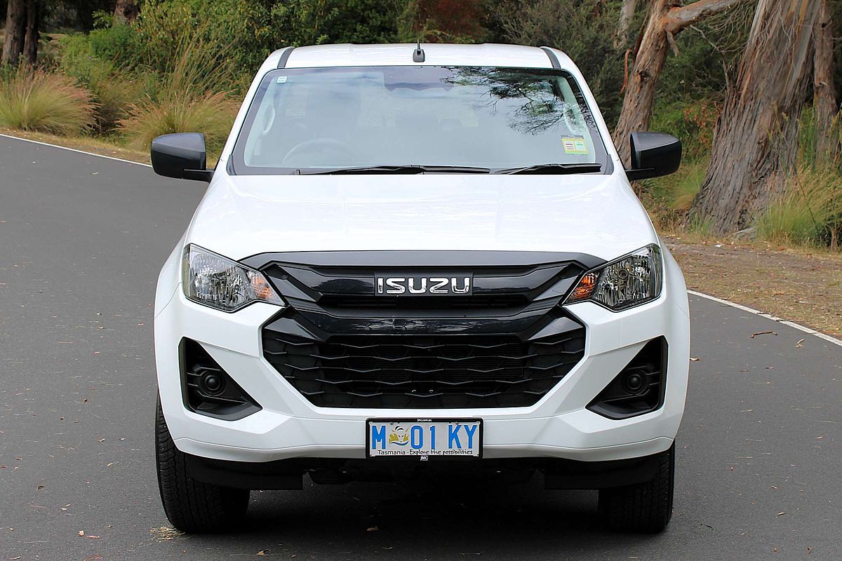 2024 Isuzu D-MAX SX High Ride Rear Wheel Drive