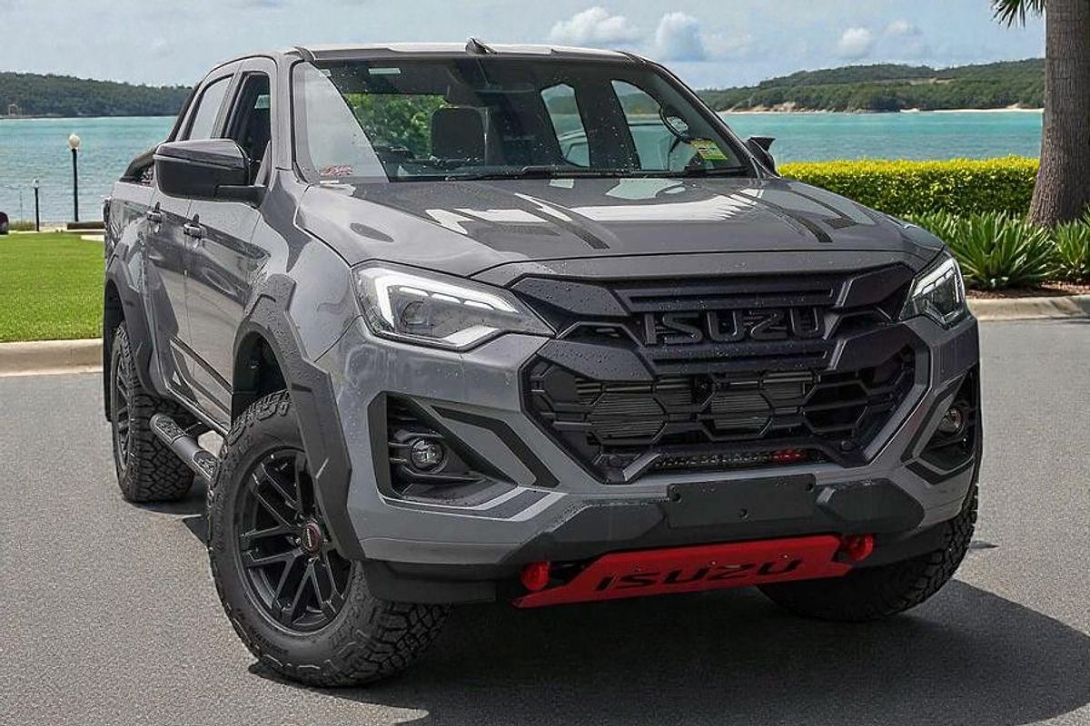2025 Isuzu D-MAX BLADE 4X4