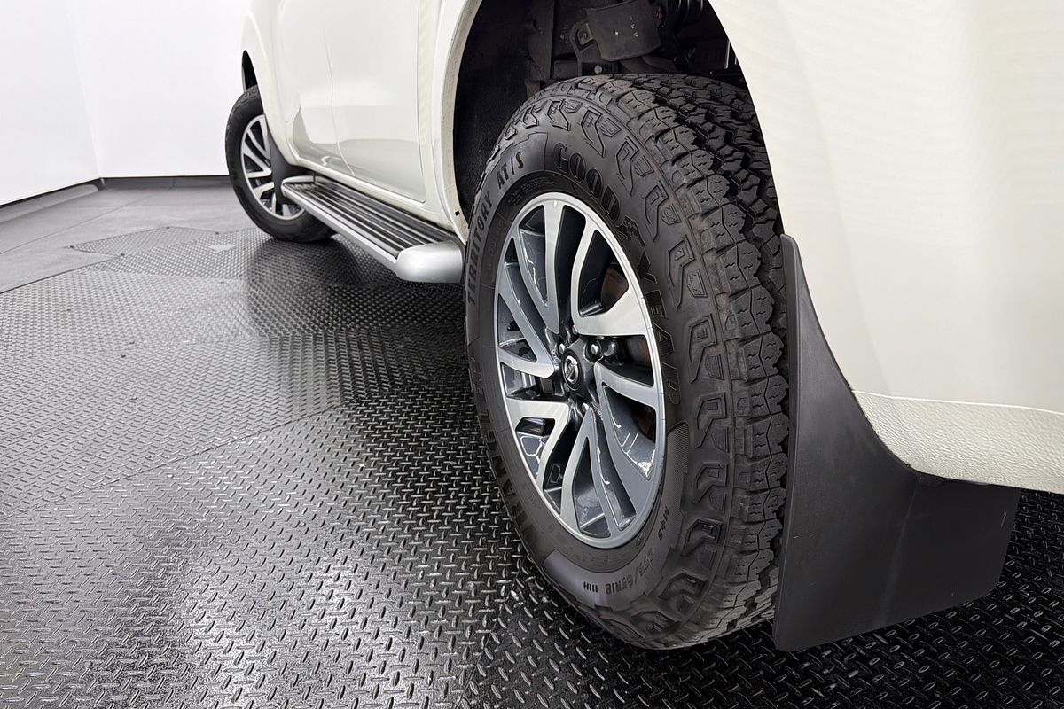 2017 Nissan Navara ST-X D23 Series 2 4X4
