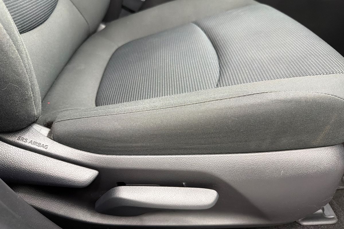 2021 Toyota RAV4 GX AXAH52R