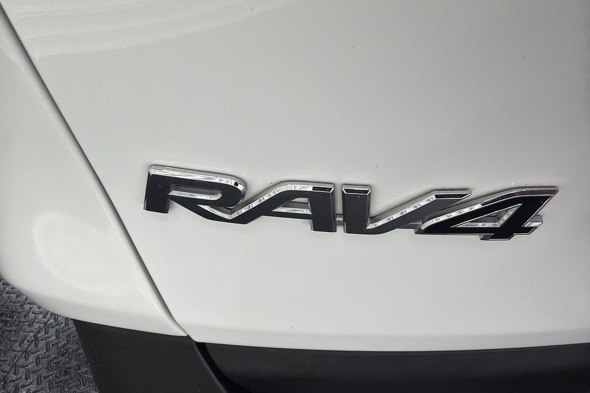 2021 Toyota RAV4 GX AXAH52R
