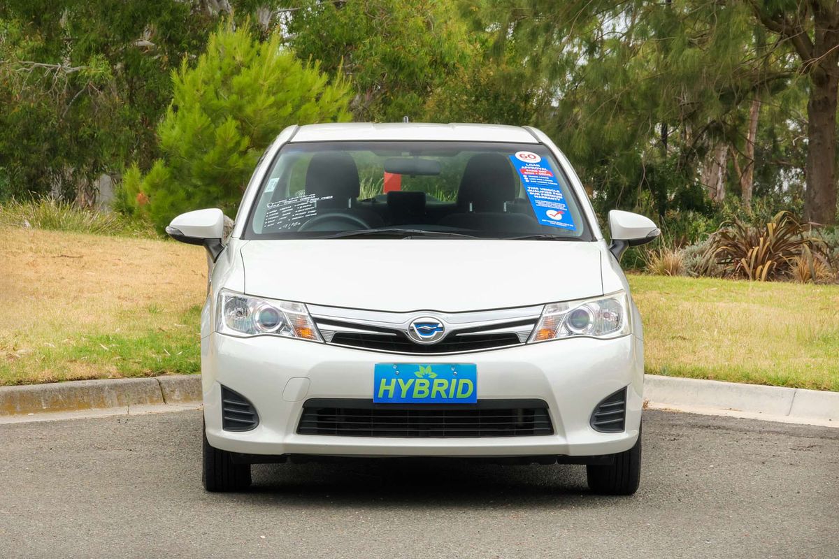 2014 Toyota Corolla Axio Hybrid NKE165 1.5L FWD ZRE172R