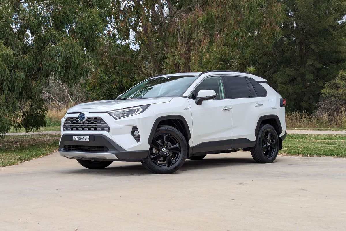 2021 Toyota RAV4 Cruiser AXAH54R