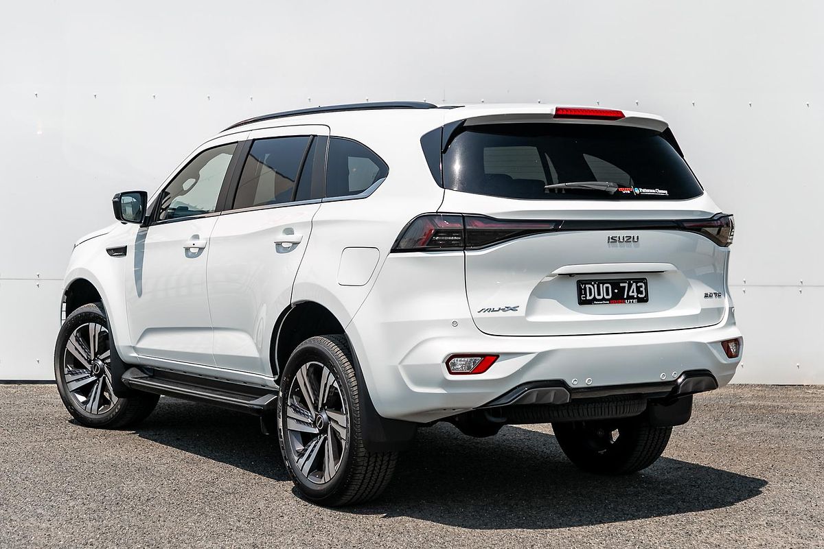 2025 Isuzu MU-X LS-T