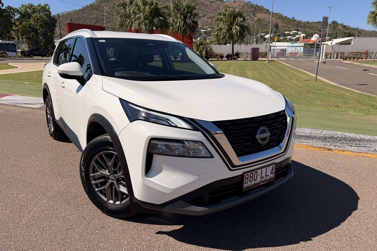 2024 Nissan X-TRAIL ST T33