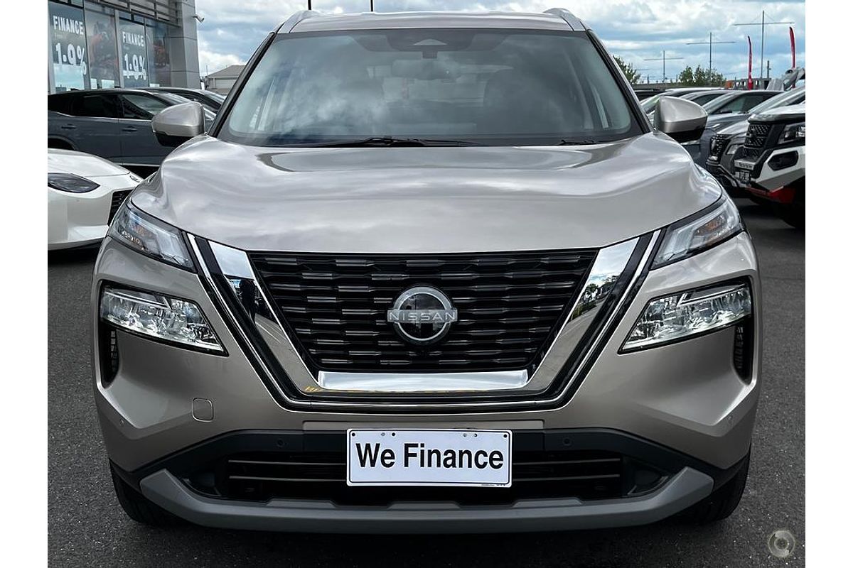 2025 Nissan X-TRAIL ST-L T33